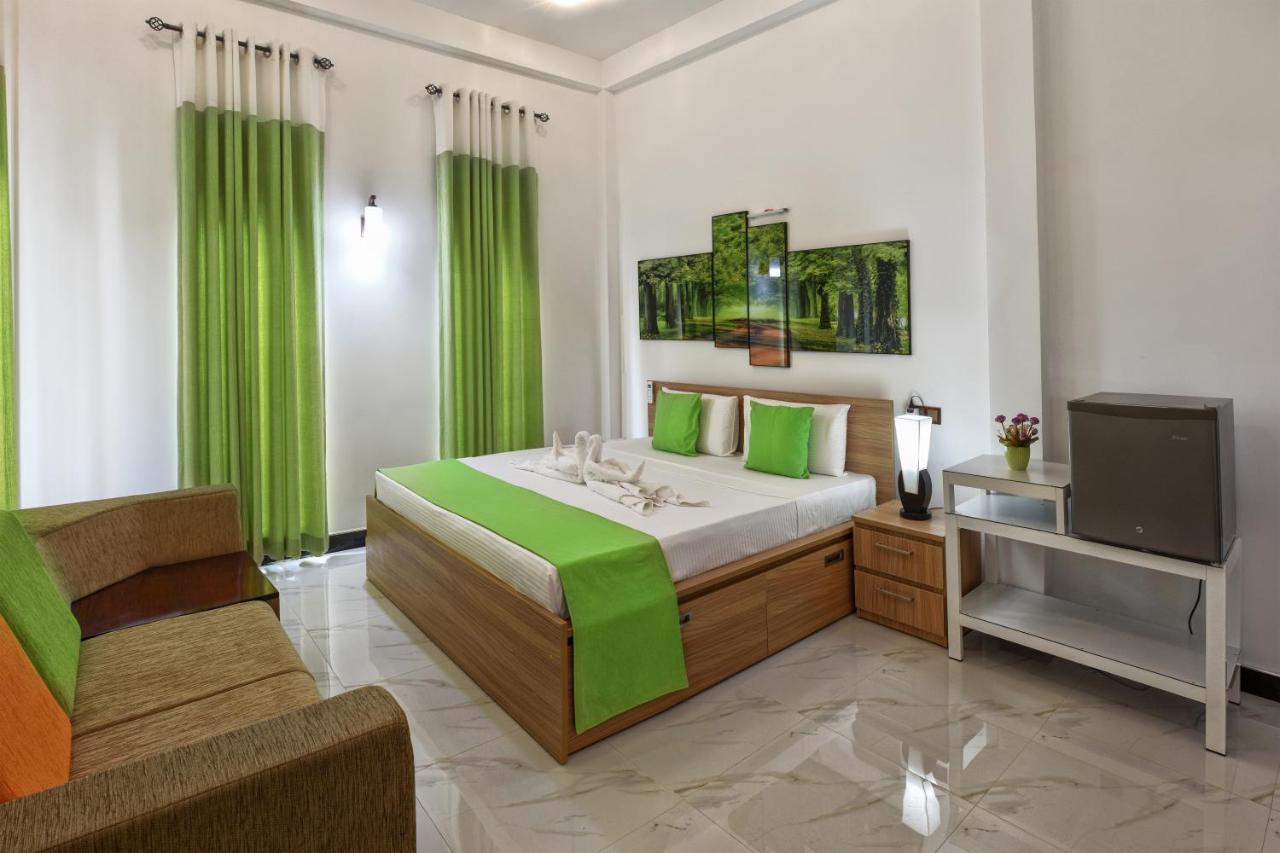 דמבולה White Land City Hotel מראה חיצוני תמונה
