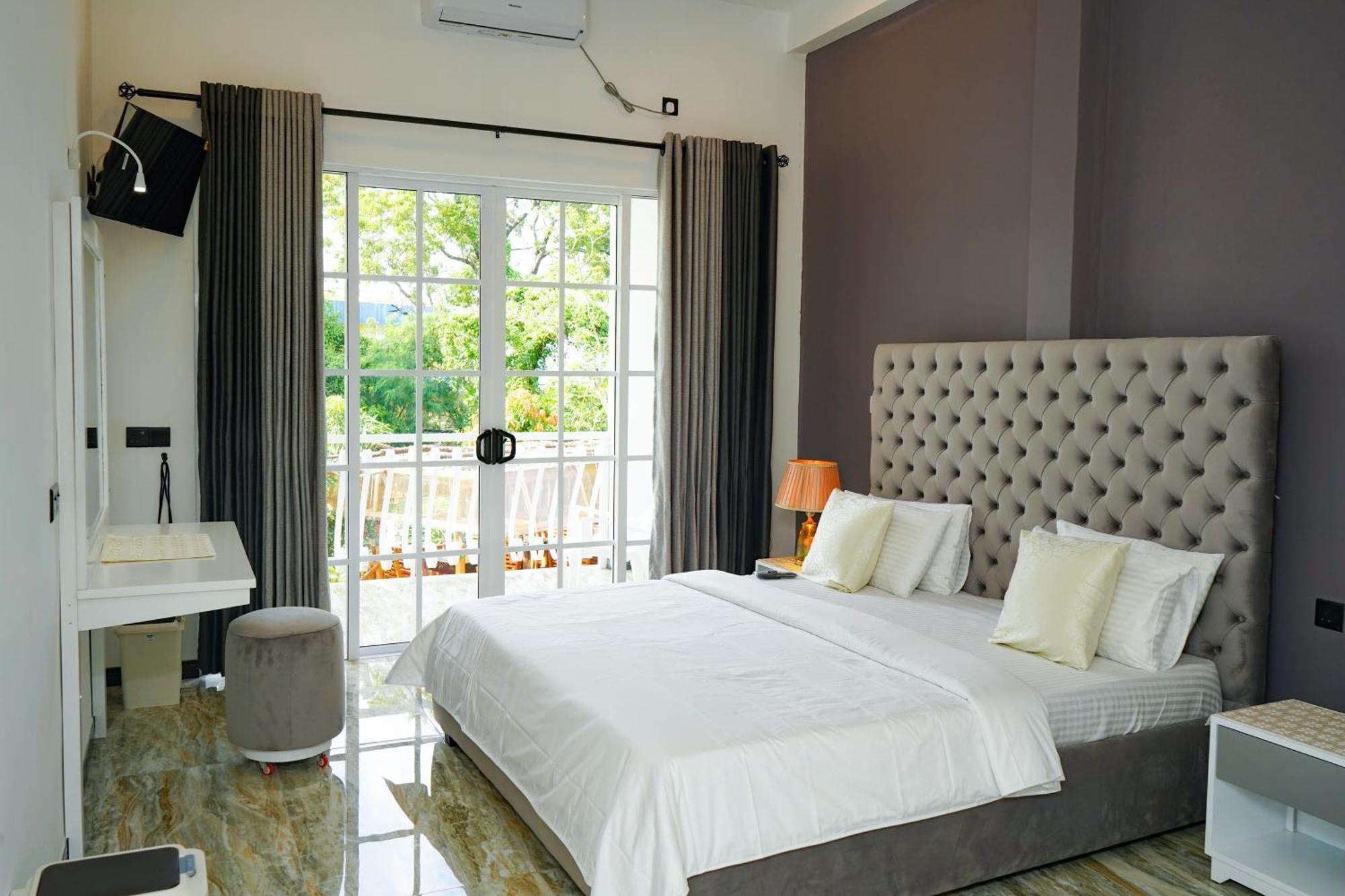 דמבולה White Land City Hotel מראה חיצוני תמונה