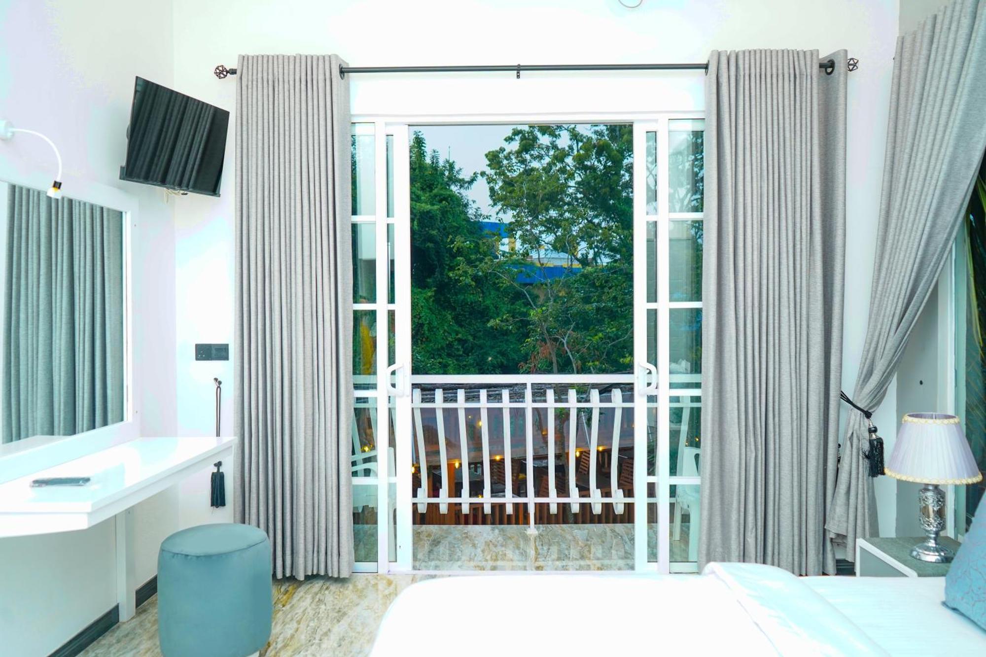 דמבולה White Land City Hotel מראה חיצוני תמונה